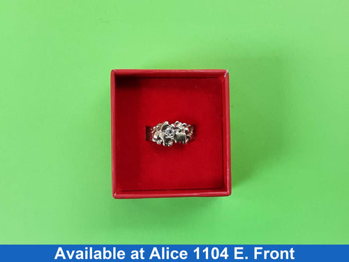Women's Ring - Yellow Gold 10k (.417) 3.8 grams Size 10