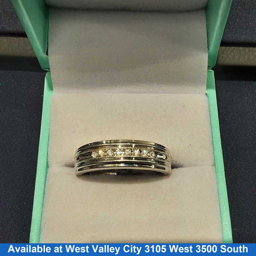 Ring - Wedding Band - White Gold 10k (.417) 4 grams Size 10