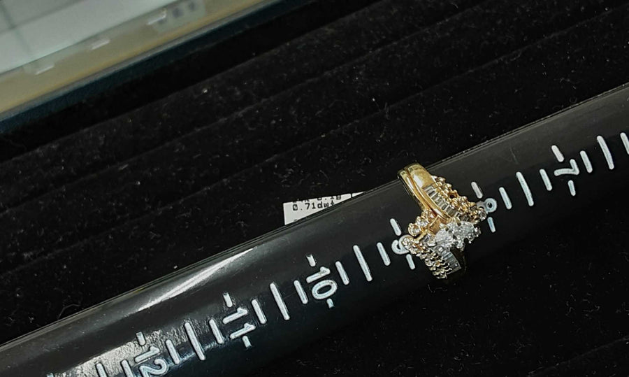 Women's Ring - Yellow Gold 14k (.585) 6.1 grams Size 8.5