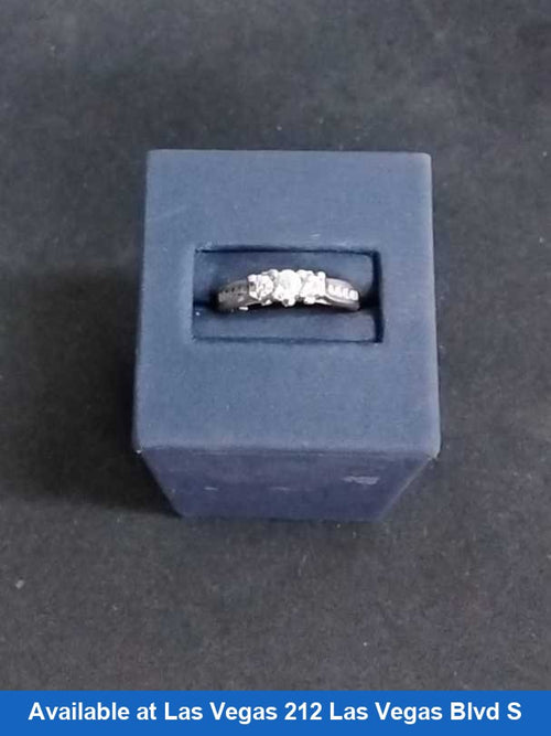 Women's Ring - White Gold 14k (.585) 2.6 grams Size 20