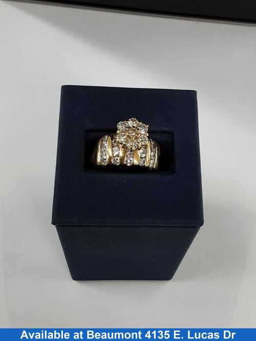 Women's Ring - Yellow Gold 14k (.585) 10.4 grams Size 7