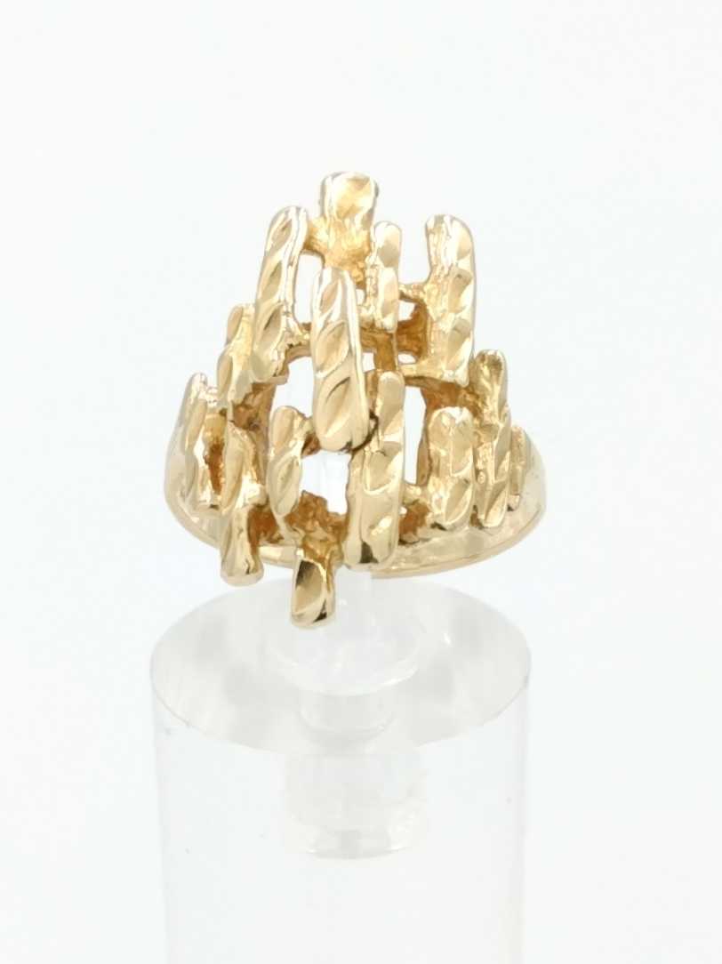 Women's Ring - Yellow Gold 14k (.585) 4.4 grams Size 6.5