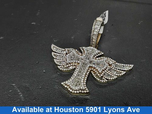 Religious Pendant - Yellow Gold 10k (.417) 17.9 grams