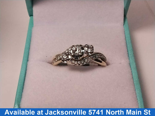 Women's Ring - Yellow Gold 10k (.417) 4.3 grams Size 8