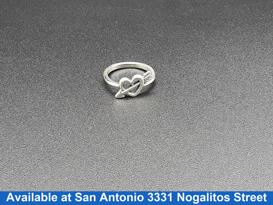 Women's Ring - Silver 2.3 grams Size 5.5