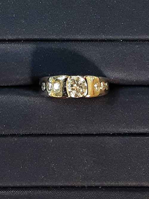 Women's Ring - White Gold 14k (.585) 8.5 grams Size 6