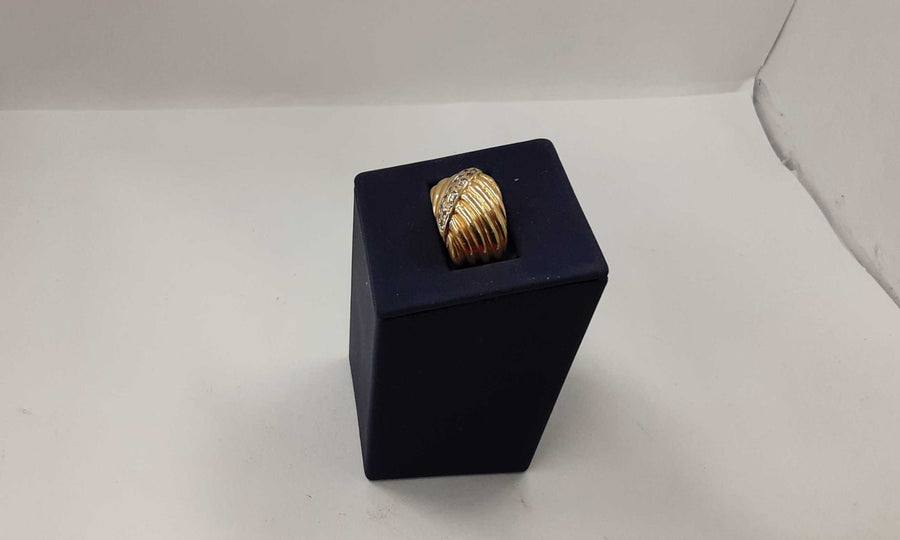 Women's Ring - Yellow Gold 14k (.585) 7.1 grams Size 8