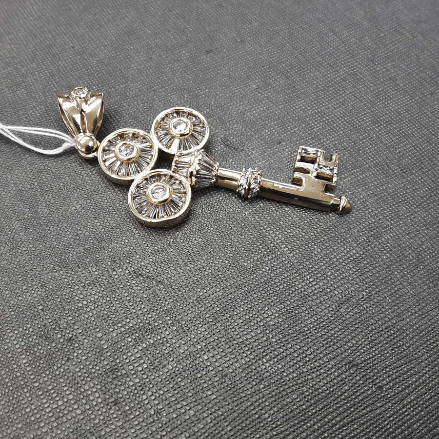 Symbol Pendant - Yellow Gold 10k (.417) 13.1 grams