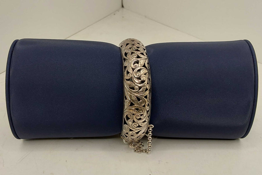 Bangle Bracelet - Silver 56.18 grams 8 inch