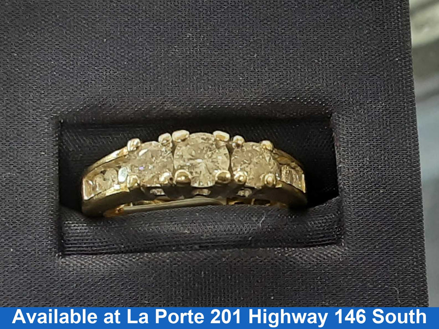 Women's Ring - Yellow Gold 14k (.585) 4.1 grams Size 5.5