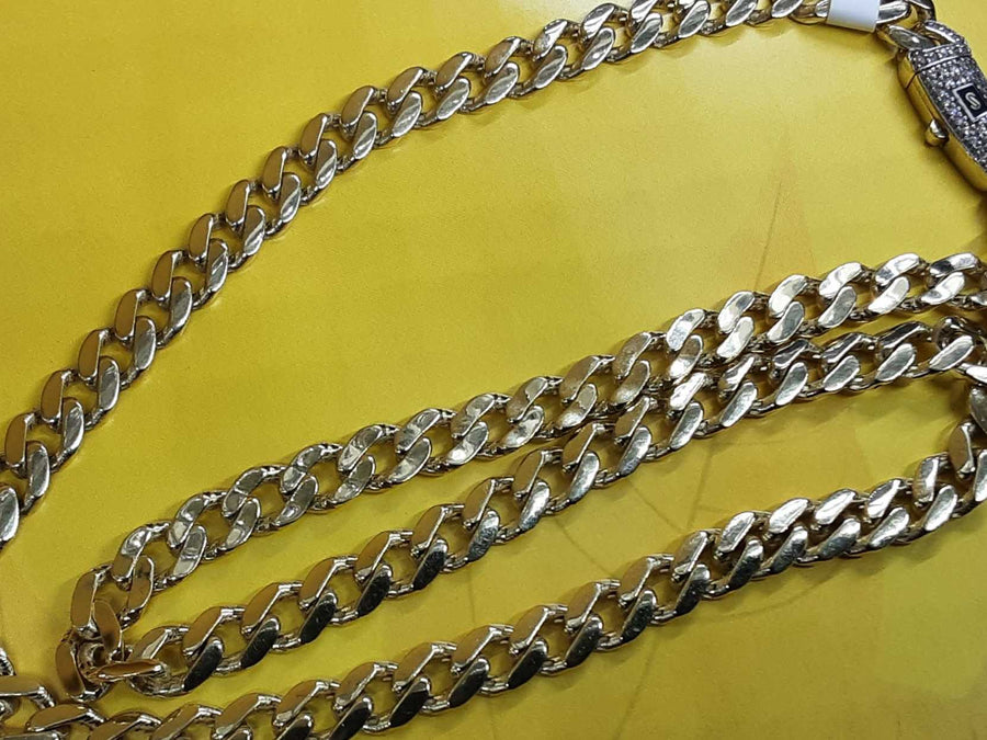 Chain - Yellow Gold 10k (.417) 16 grams 20 inch