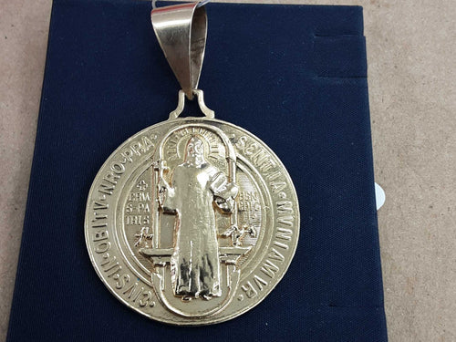 Religious Pendant - Yellow Gold 10k (.417) 20.3 grams