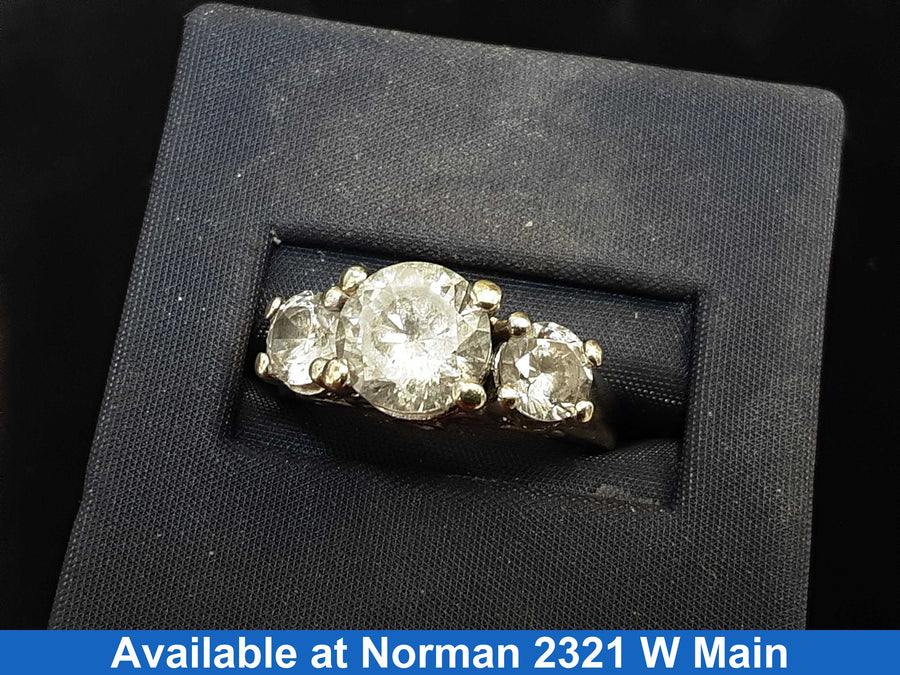 Women's Ring - White Gold 14k (.585) 7.3 grams Size 7