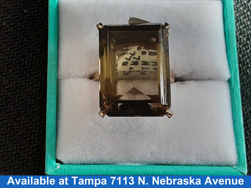 Women's Ring - Yellow Gold 10k (.417) 8.7 grams Size 6