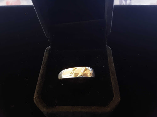 Men's Ring - Silver 4 grams Size 10.5