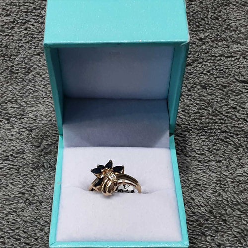 Women's Ring - Yellow Gold 14k (.585) 2.4 grams Size 20