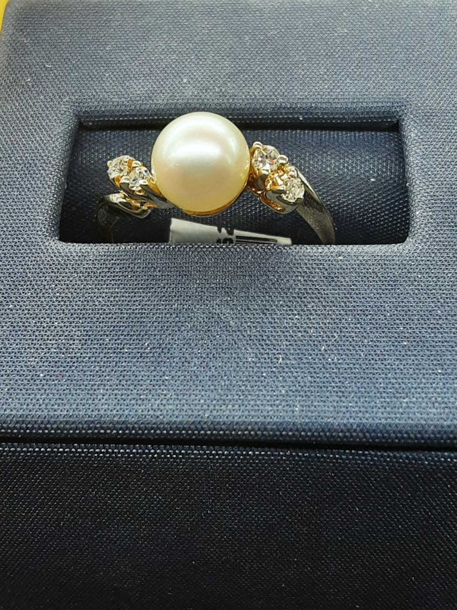 Women's Ring - Yellow Gold 14k (.585) 1.9 grams Size 20