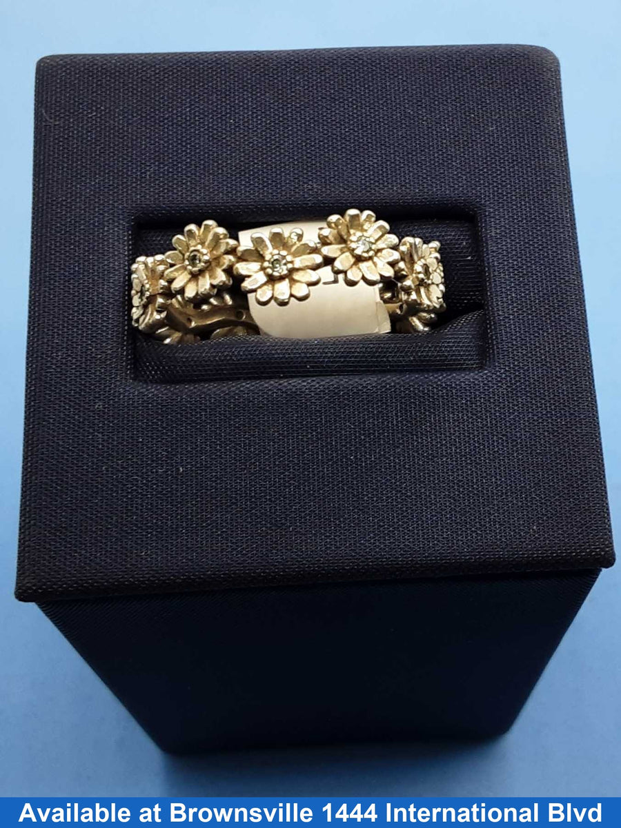 Women's Ring - Silver 3.1 grams Size 9