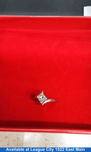Women's Ring - Solitaire - White Gold 14k (.585) 5 grams Size 5