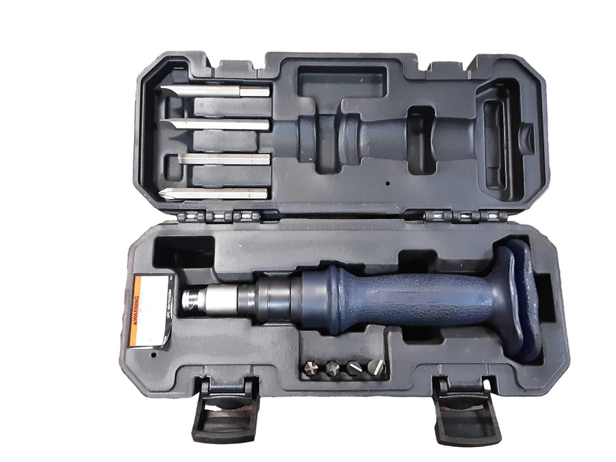 Quinn Black Screwdriver