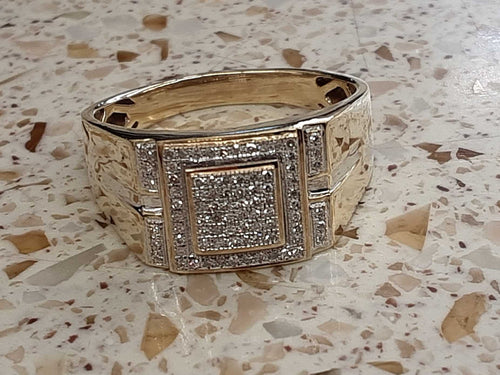 Men's Ring - Yellow Gold 10k (.417) 5.5 grams Size 13.5