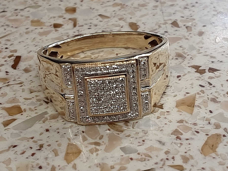 Men's Ring - Yellow Gold 10k (.417) 5.5 grams Size 13.5