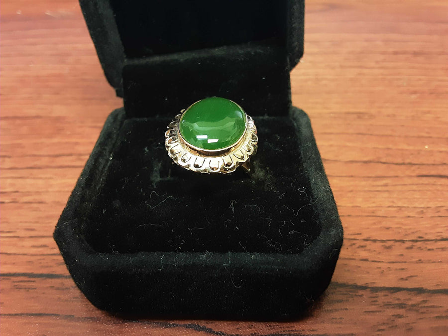 Women's Ring - Yellow Gold 14k (.585) 5.5 grams Size 5.5