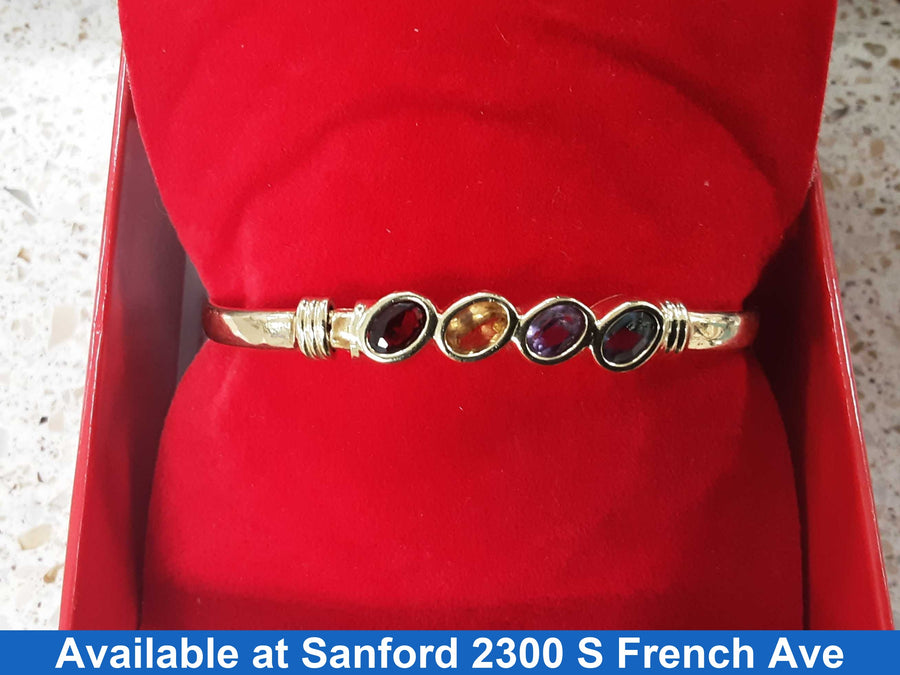 Bangle Bracelet - Yellow Gold 14k (.585) 10 grams 8 inch