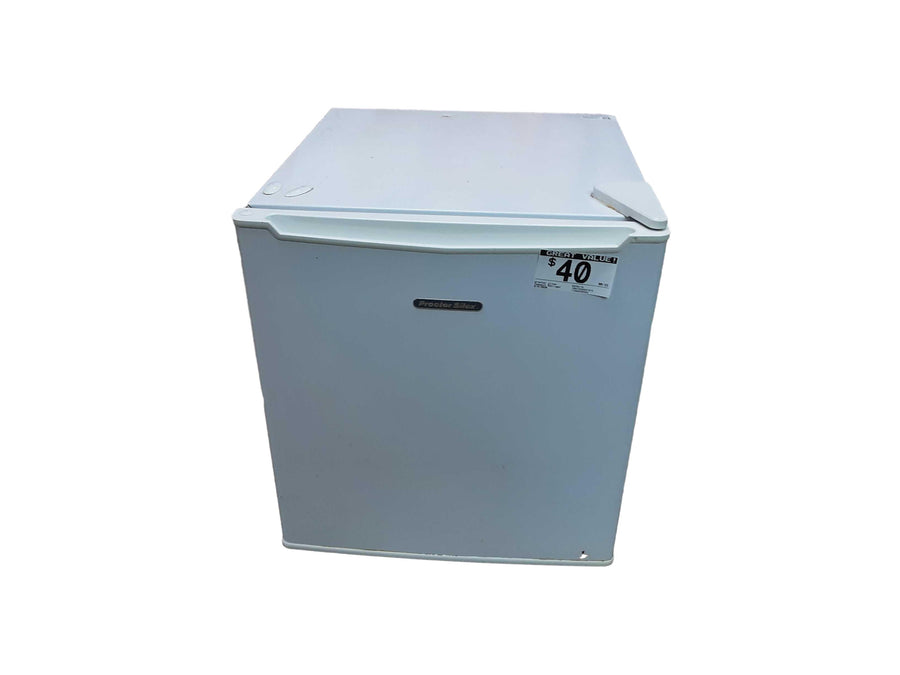 Proctor Silex Refps17w White Compact Refrigerator