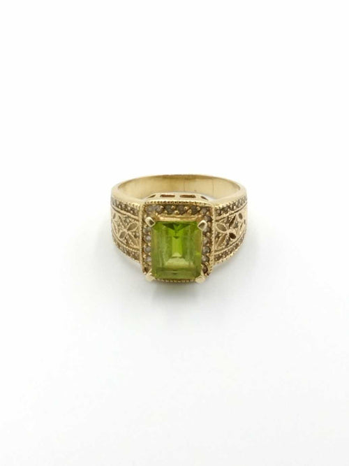 Women's Ring - Yellow Gold 10k (.417) 5.8 grams Size 8.5