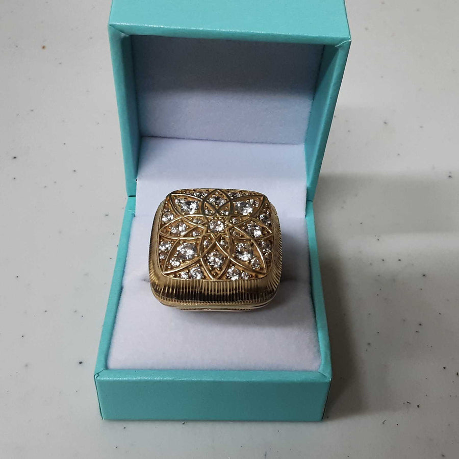 Men's Ring - Yellow Gold 10k (.417) 12.8 grams Size 9