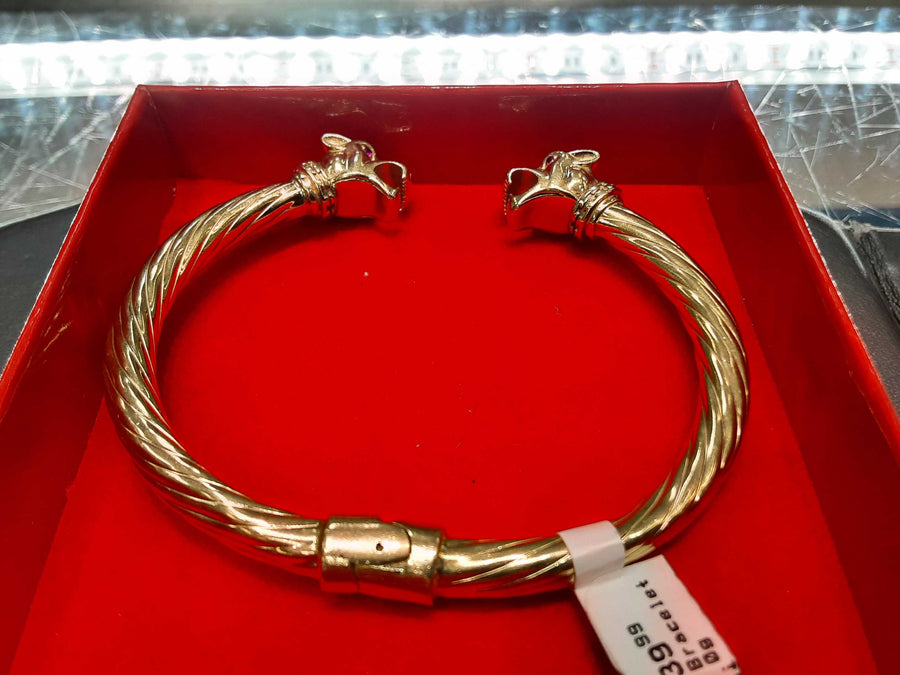 Bangle Bracelet - Yellow Gold 14k (.585) 20 grams 7 inch