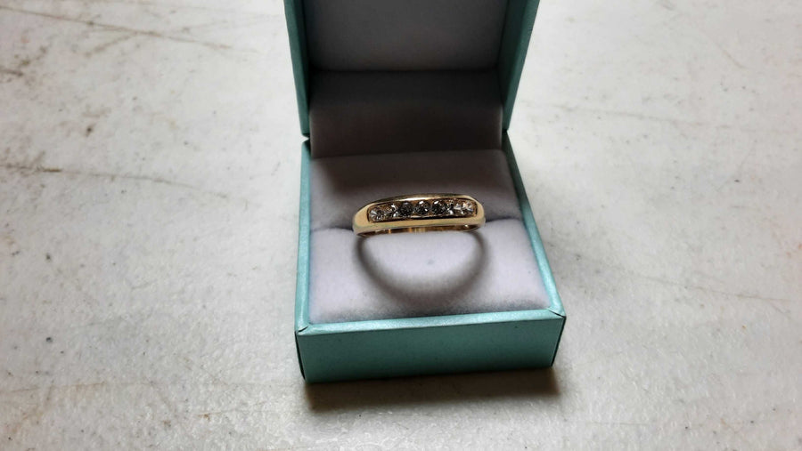 Ring - Wedding Band - Yellow Gold 14k (.585) 3.9 grams Size 11