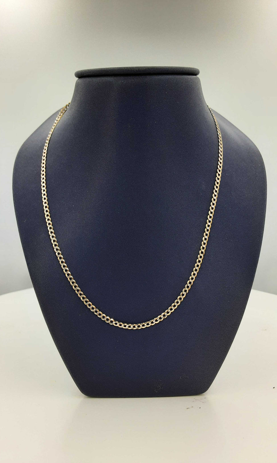 Chain - Yellow Gold 10k (.417) 3.6 grams 22 inch