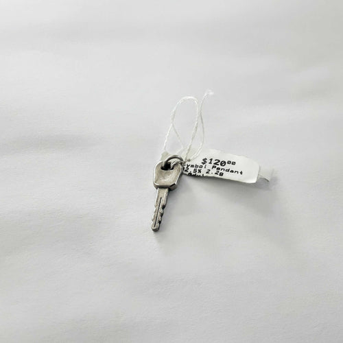 Symbol Pendant - Silver 2.2 grams