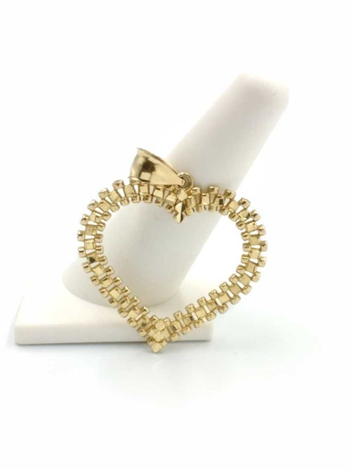 Pendant - Yellow Gold 10k (.417) 3.8 grams