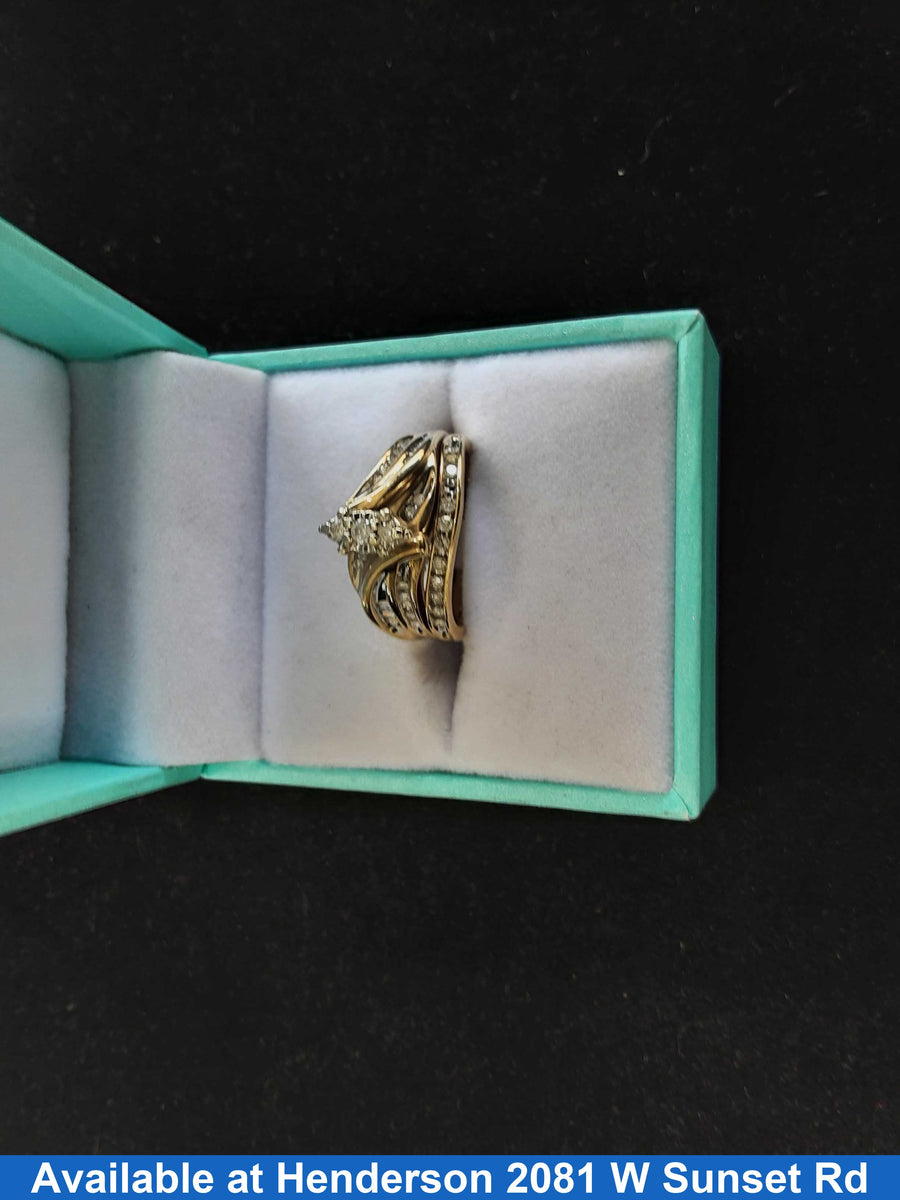 Women's Ring - Yellow Gold 10k (.417) 4.7 grams Size 6