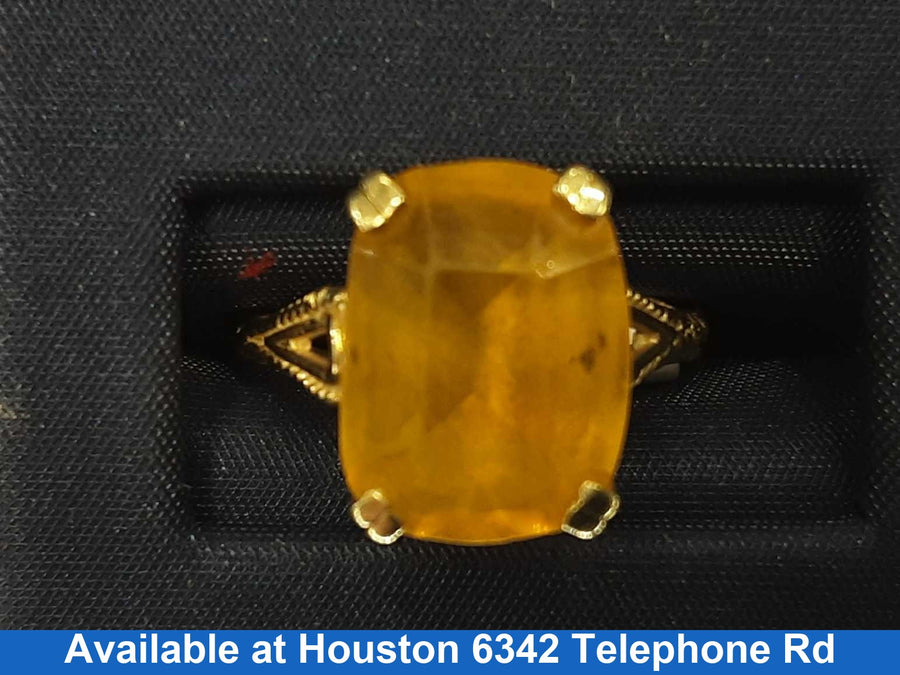 Women's Ring - Yellow Gold 18k (.750) 3 grams Size 9.5