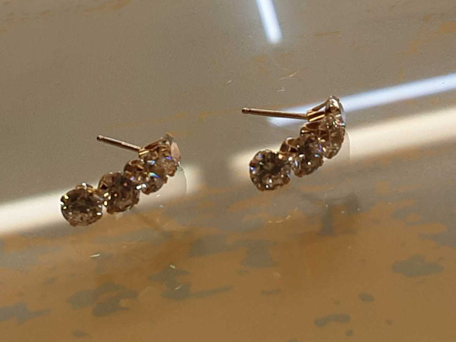 Earrings - Yellow Gold 14k (.585) 1.1 grams