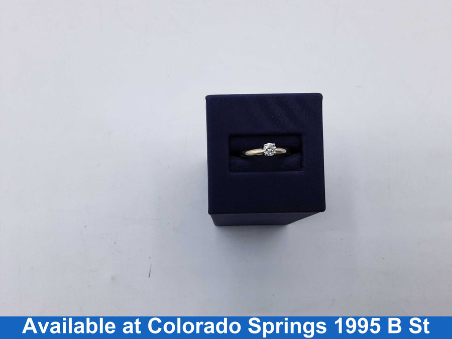 Women's Ring - Solitaire - White Gold 14k (.585) 2.4 grams Size 7