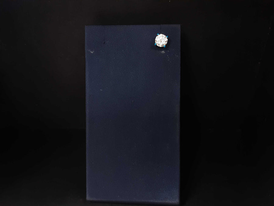 Single Stud Earring - Silver 0.8 grams