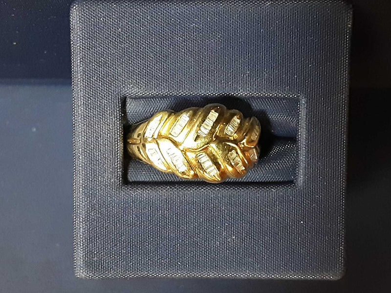 Yellow Gold 10k (.417) 3.3 grams Size 7