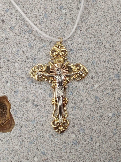 Religious Pendant - Tricolor Gold 14k (.585) 3.3 grams