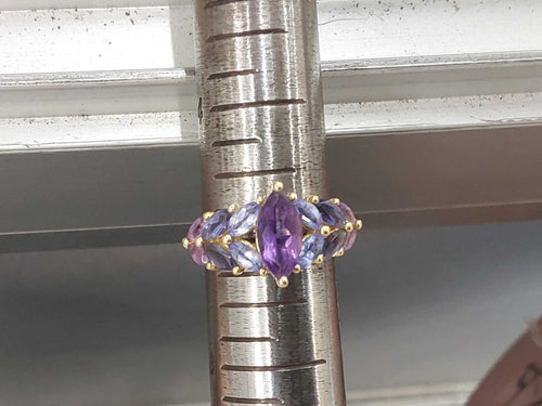 Women's Ring - Yellow Gold 14k (.585) 3.2 Grams Size 5