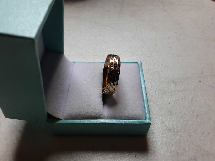 Ring - Wedding Band - Yellow Gold 10k (.417) 2.4 grams Size 12
