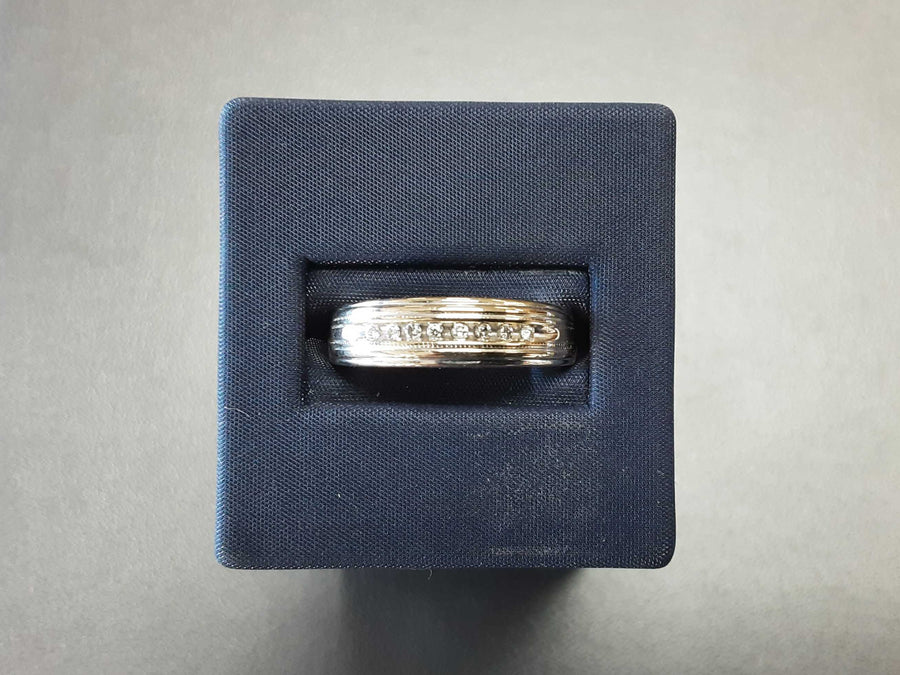 Ring - Wedding Band - White Gold 10k (.417) 5.1 grams Size 20