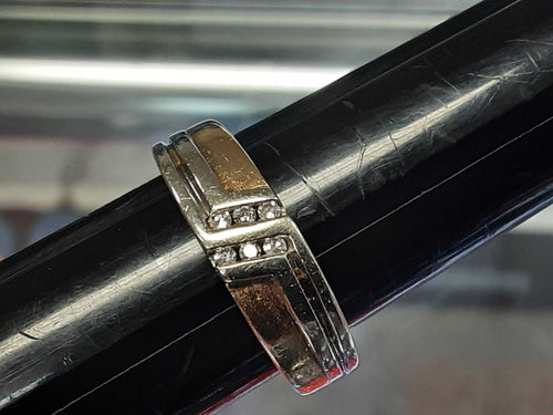Ring - Wedding Band - Yellow Gold 14k (.585) 4.9 grams Size 10.5