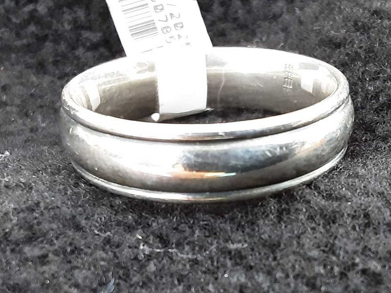 Silver 8.8 grams Size 20