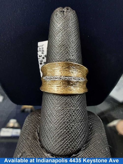 Women's Ring - Yellow Gold 14k (.585) 3.7 grams Size 6