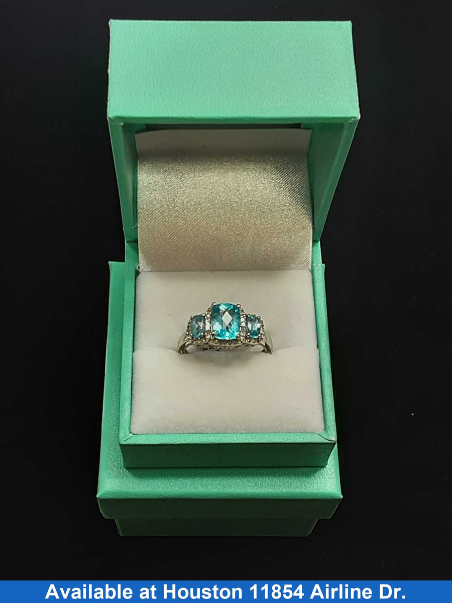 Women's Ring - White Gold 10k (.417) 3.1 grams Size 7.5